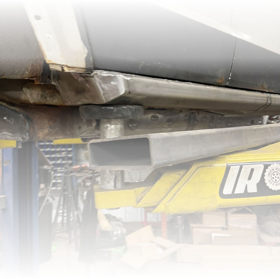 Iron Rock Off Road: XJ Structural Rocker Armor