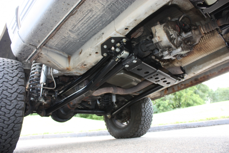Iron Rock Off Road: ZJ ROCK-LINK Front Long Arm Upgrade